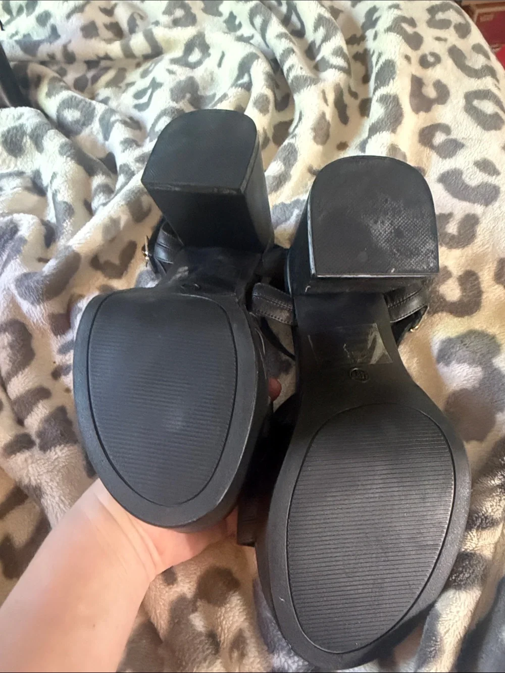 Torrid Black Strappy Block Heel Sandals Size 8.5WW Extra Wide
